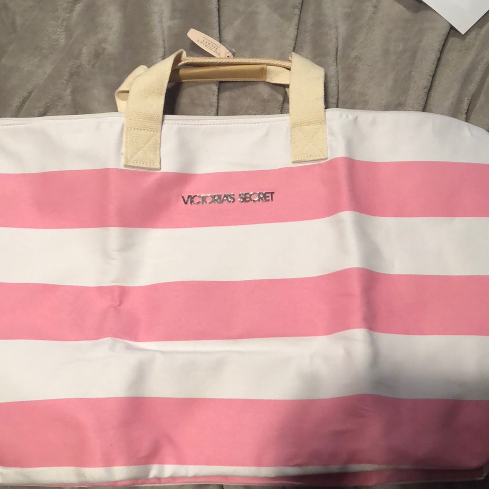 ⭐️SALE⭐️ Weekender Bag